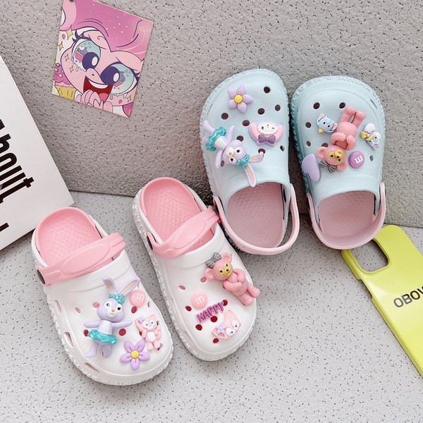 Παιδικά παπούτσια  για κορίτσια με 3D εφαρμογή