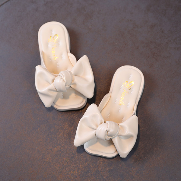 Δερμάτινες παντόφλες για κορίτσια από συνθετικό δέρμα