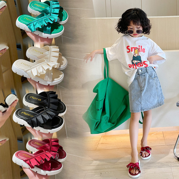 Παιδικές παντόφλες από συνθετικό δέρμα σε τέσσερα χρώματα