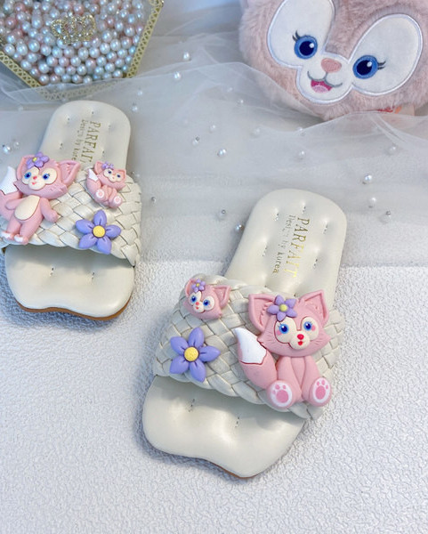 Nyári papucs lányoknak 3D macska rátéttel