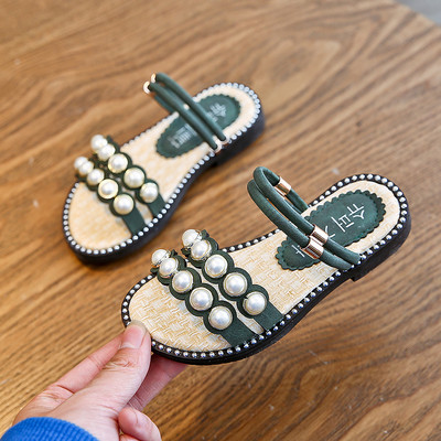 Gyöngyszemű, alkalmi gyerekpapucs három színben