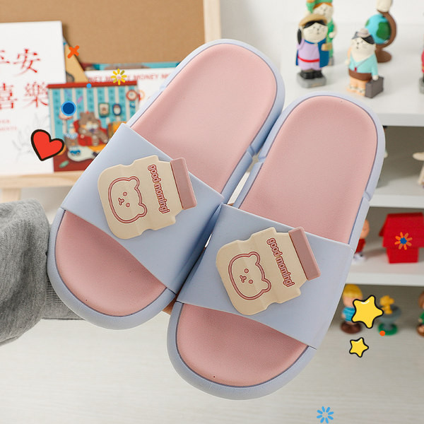 Παιδικές λαστιχένιες παντόφλες με απλικέ σε πολλά χρώματα