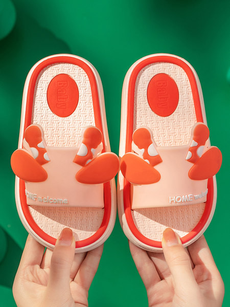 Детски чехли с 3D елемент - няколко цвята