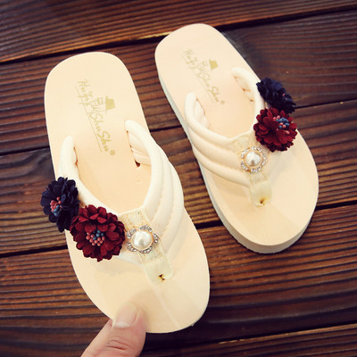 Naujas vaikiškų šlepečių su gėlėmis modelis - keli modeliai