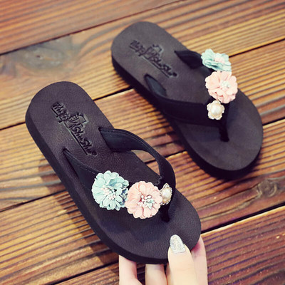 Naujas vaikiškų šlepečių su gėlėmis modelis - keli modeliai