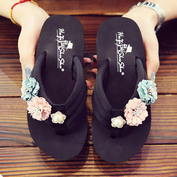 Model nou de papuci copii cu flori - mai multe modele