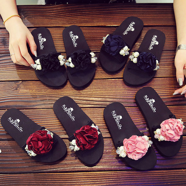 Παιδικές παντόφλες με τρισδιάστατα υφασμάτινα λουλούδια