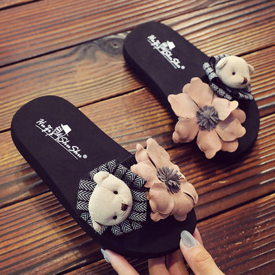 Нов модел детски летни чехли с 3D елемент за момичета