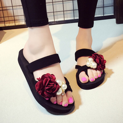 Нов модел детски летни чехли с 3D елемент за момичета