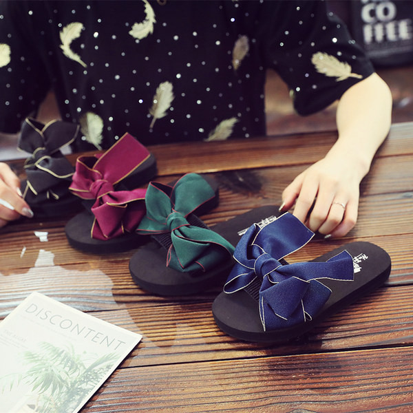 Új modell gyerekpapucs négy színben szalaggal