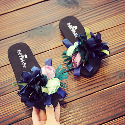 Детски чехли с 3D елементи