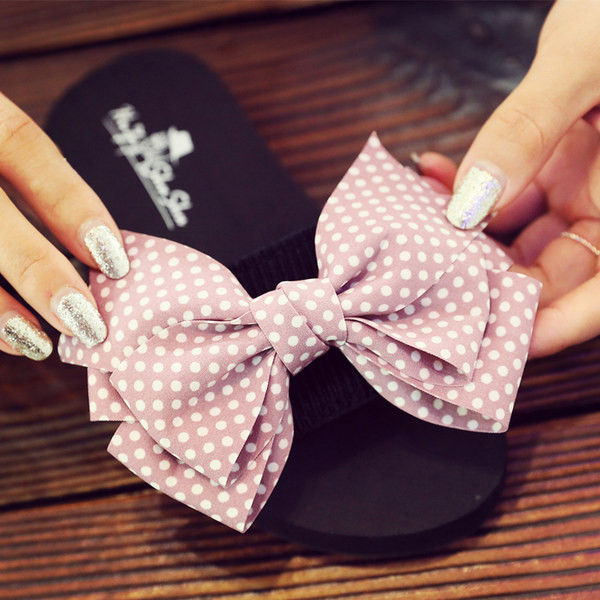 Dječje papuče s trakom na točkice