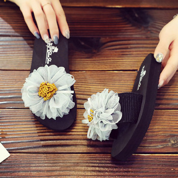 Ежедневни детски чехли с 3D елемент цвете