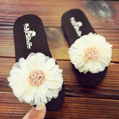 Alkalmi gyerekpapucs 3D virág elemmel