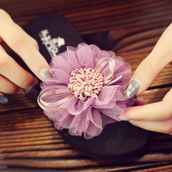 Alkalmi gyerekpapucs 3D virág elemmel