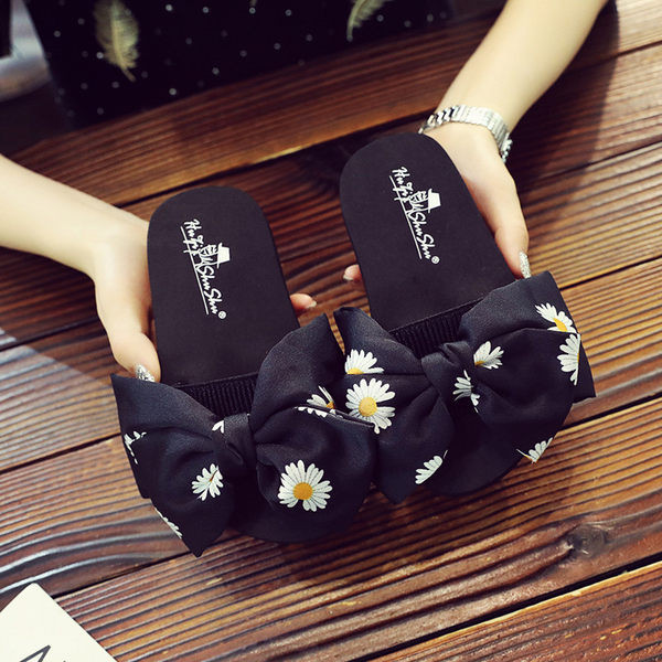 Dječje papuče za djevojčice s tekstilnom trakom