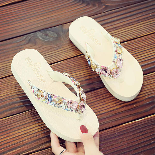 Παντόφλες για κορίτσια με λουράκι στα δάχτυλα και διακοσμητικές πέτρες