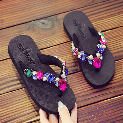 Ljetne dječje papuče s kamenčićima u boji - kroz prste