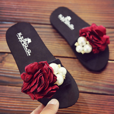 Modern gyerekpapucs 3D elemmel - többféle színben