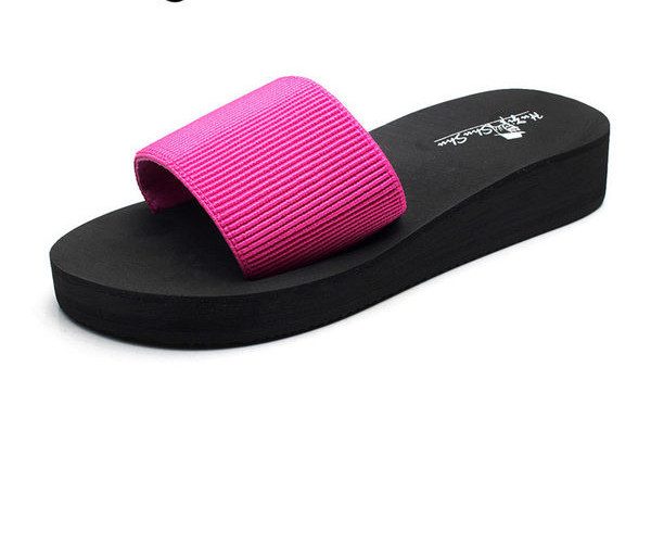 Παιδικές παντόφλες σε τρία χρώματα για κορίτσια