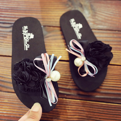 Papucs lányoknak 3D virággal és szalaggal