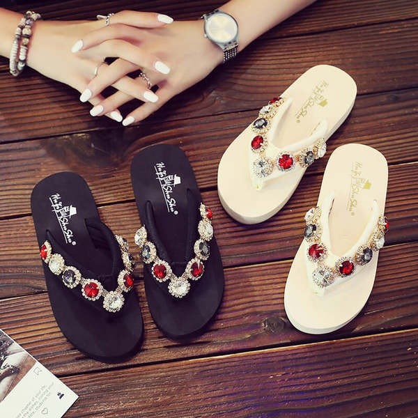 Dekoratiivkividega laste plätud