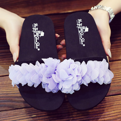 Gyerek papucs dekorációval lányoknak