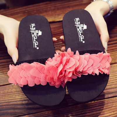 Gyerek papucs dekorációval lányoknak