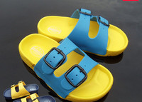 Νέο μοντέλο καλοκαιρινές παντόφλες για αγόρια με επίπεδη σόλα