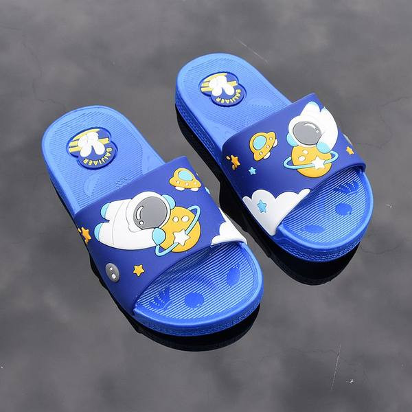 Καλοκαιρινές παιδικές παντόφλες για αγόρια
