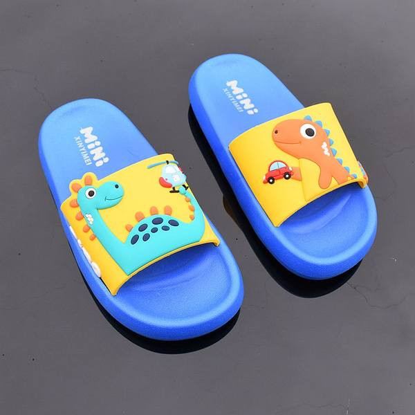 Dječje papuče s ravnim potplatom i aplikacijom - tri boje