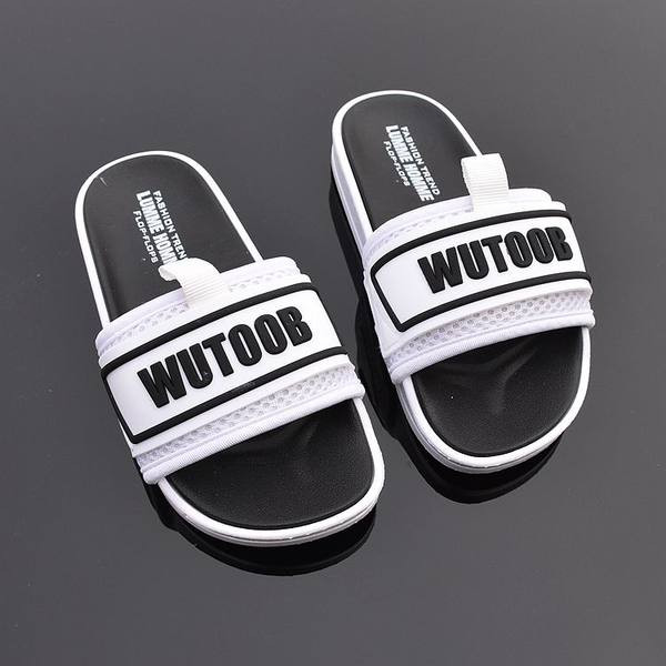 Casual παιδικές παντόφλες με επιγραφή για αγόρια