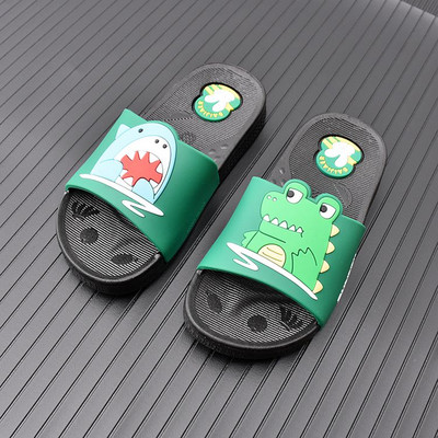 Casual παιδικές παντόφλες με επίπεδη σόλα - μπλε και μαύρο χρώμα