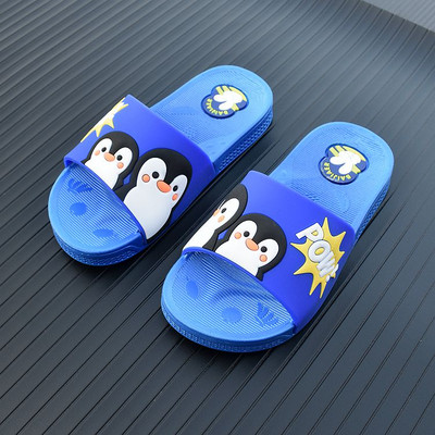 Καλοκαιρινές παντόφλες για αγόρια - πολλά μοντέλα