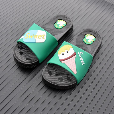 Καλοκαιρινές παντόφλες για αγόρια - πολλά μοντέλα