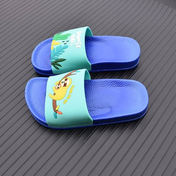 Καλοκαιρινές παιδικές παντόφλες με επίπεδη σόλα - δύο μοντέλα