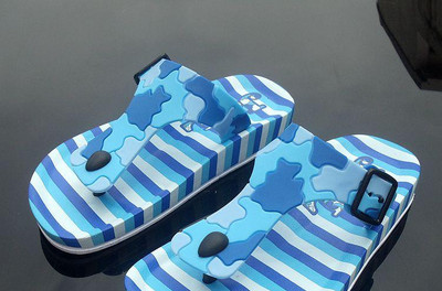 Nyári, lábujjak feletti gyermekpapucs új modellje fiúknak vagy lányoknak