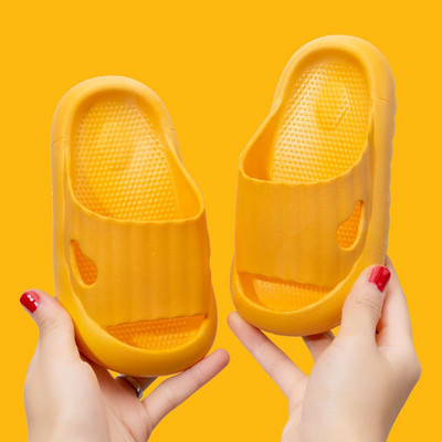 Παιδικές casual παντόφλες για αγόρια - πολλά χρώματα