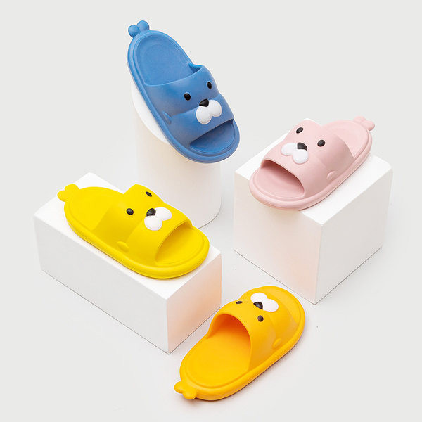 Gyermek gumi papucs rátéttel - különböző színekben