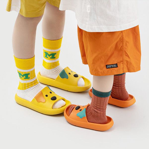 Alkalmi gyerek gumipapucs lapos talppal