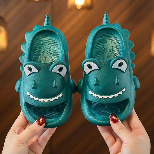 3D elemendiga laste kummisussid poistele