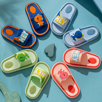 Детски  гумени чехли с цветна апликация 