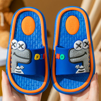 Καλοκαιρινές παιδικές παντόφλες με 3D στοιχείο για αγόρια