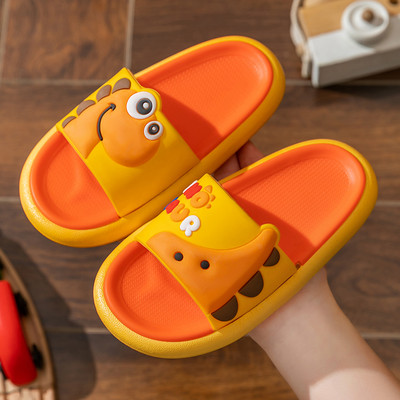 Gyermek gumipapucs rátéttel, lapos talppal