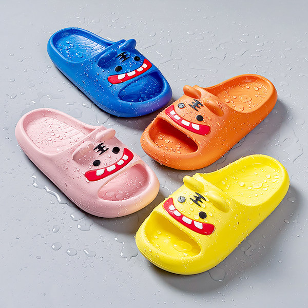 Alkalmi gyerekpapucs lapos talppal