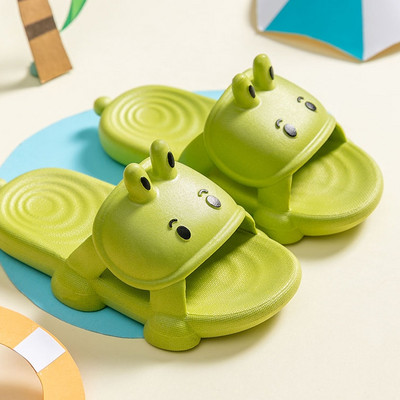 Gumi papucs 3D elemmel több modellben