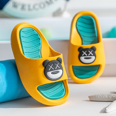 Gumi papucs 3D elemmel több modellben