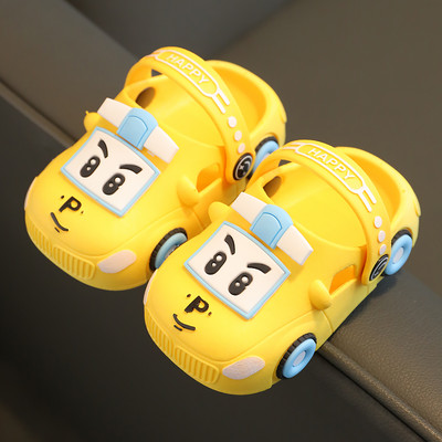 Детски гумени чехли с 3D елементи - тип кроксове