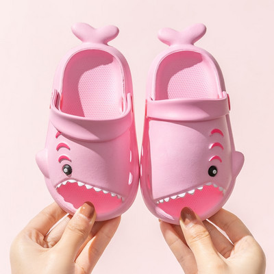 Casual καλοκαιρινές παντόφλες με τρισδιάστατο στοιχείο