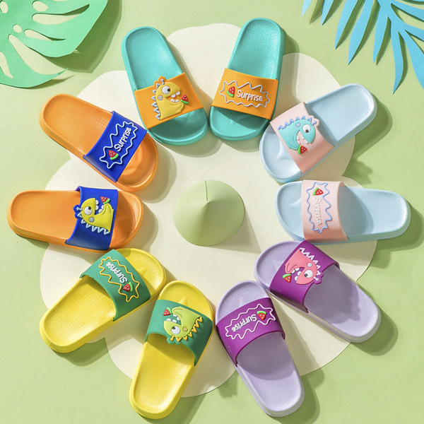 Alkalmi gyerekpapucs dinoszauruszokkal fiúknak vagy lányoknak